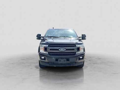 Used 2020 Ford F150 XLT w/ Equipment Group 302A Luxury AWD/4WD image 12