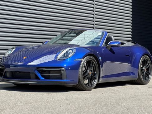 Used 2023 Porsche 911 Carrera GTS image 1