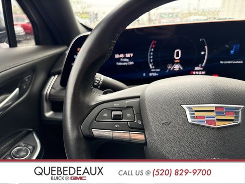 Used 2025 Cadillac XT4 Premium Luxury image 21
