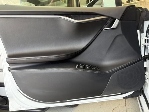 Used 2019 Tesla Model S 100D image 17