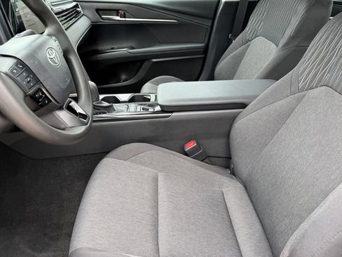 Used 2026 Toyota Camry LE FWD image 8