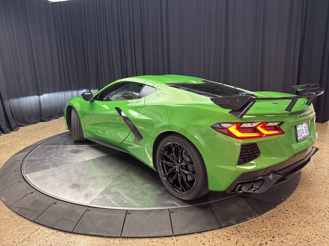 Used 2026 Chevrolet Corvette Stingray Preferred Cpe w/ Battery Protection Package RWD image 4