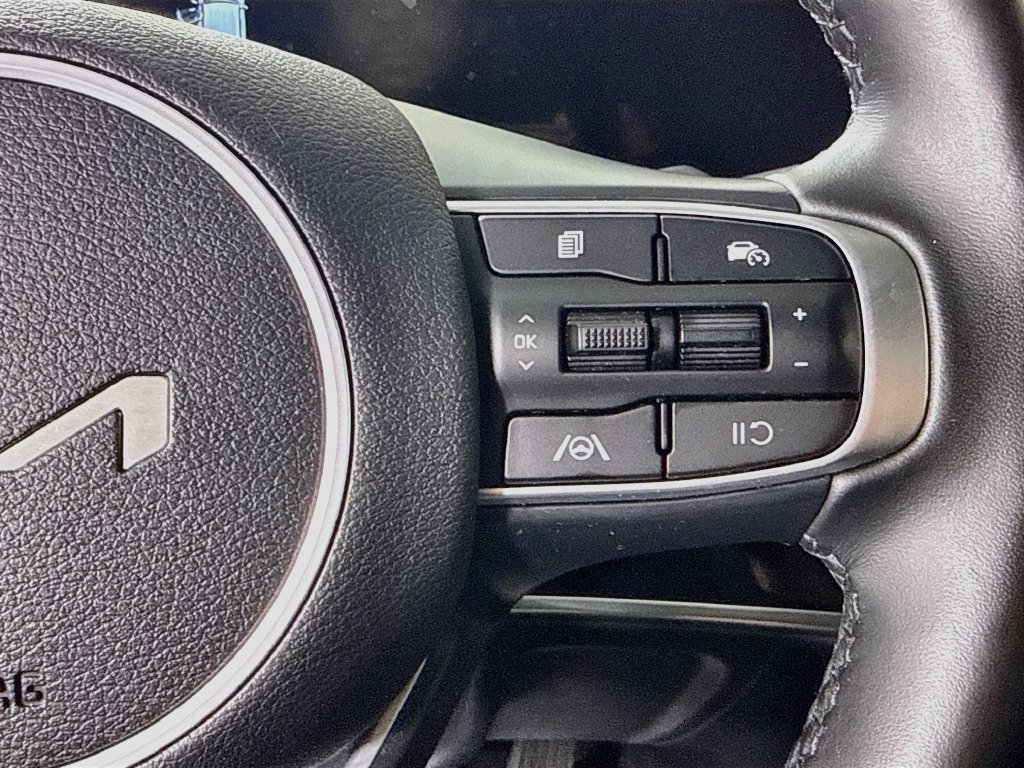 Certified 2023 Kia Sportage EX AWD/4WD image 23