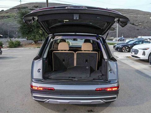 Used 2023 Audi Q7 3.0T Premium image 21