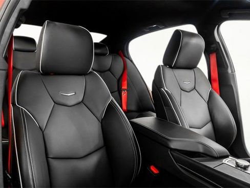 Used 2025 Cadillac CT5 V Blackwing w/ Super Cruise 1 Package image 32