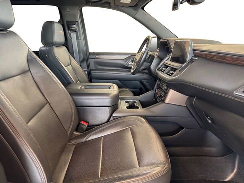 Used 2022 Chevrolet Tahoe High Country image 17
