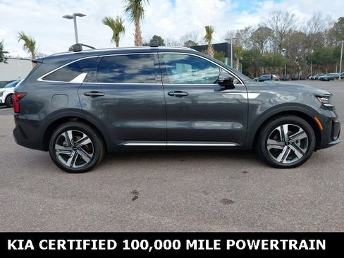 Certified 2023 Kia Sorento SX Prestige image 4