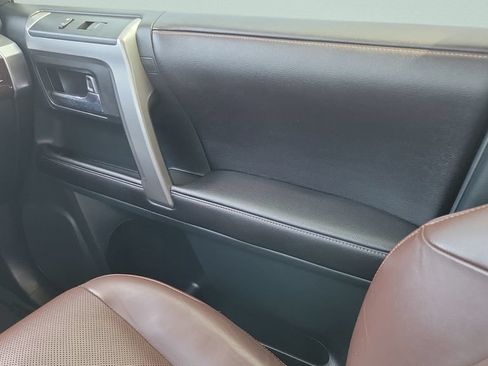 Used 2016 Toyota 4Runner Limited RWD image 13