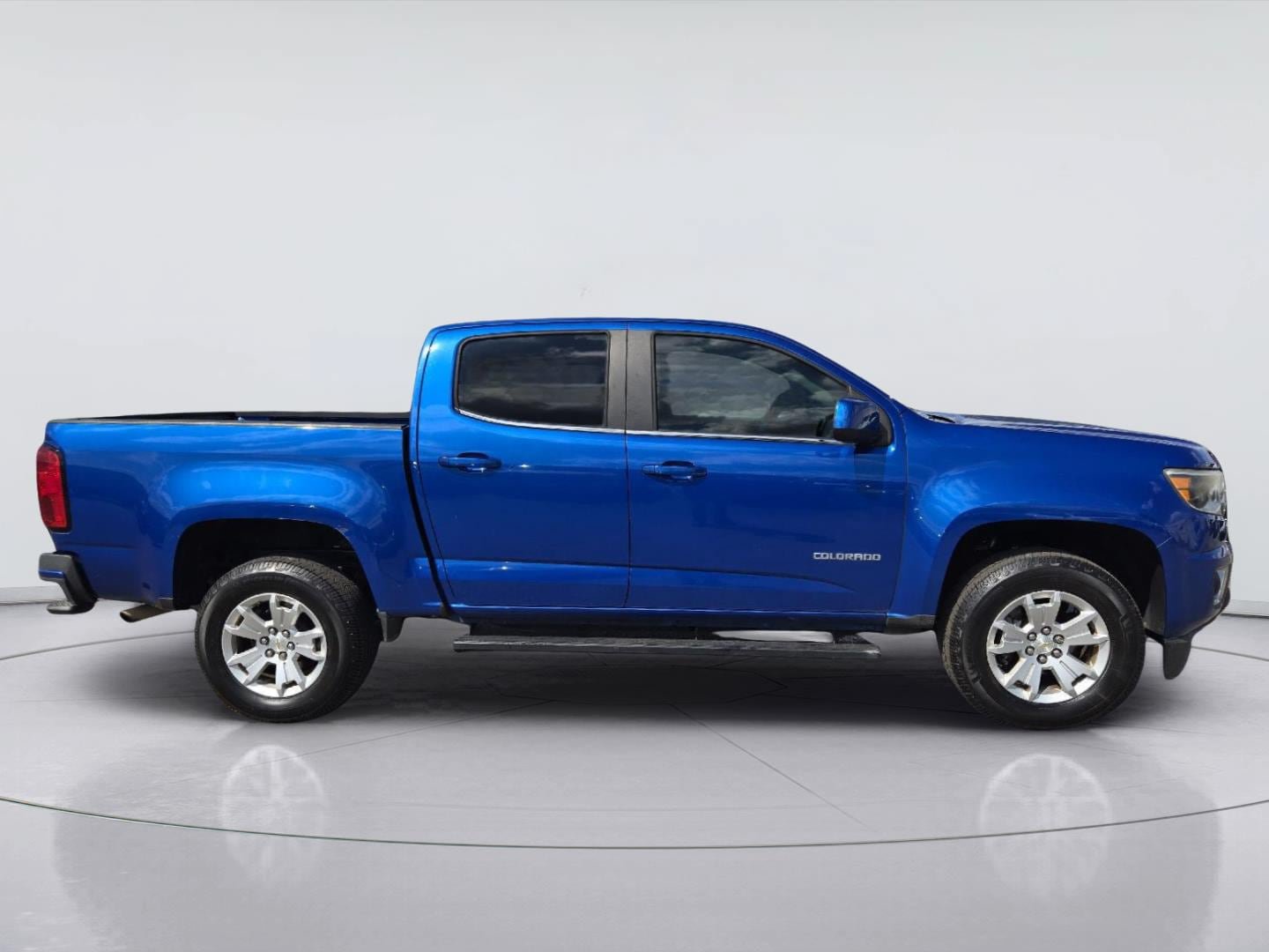 Used 2019 Chevrolet Colorado LT w/ LT Convenience Package RWD image 4
