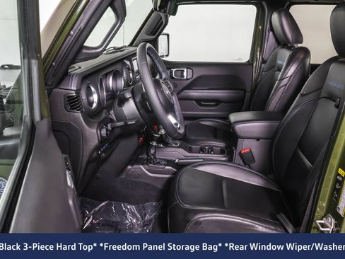 Used 2023 Jeep Wrangler Unlimited Rubicon 4xe AWD/4WD image 7