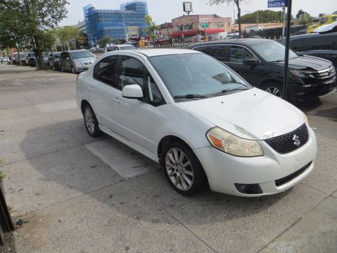 Used 2008 Suzuki SX4 Sport image 3