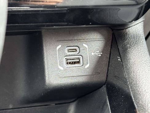 Used 2025 Jeep Compass Limited AWD/4WD image 20