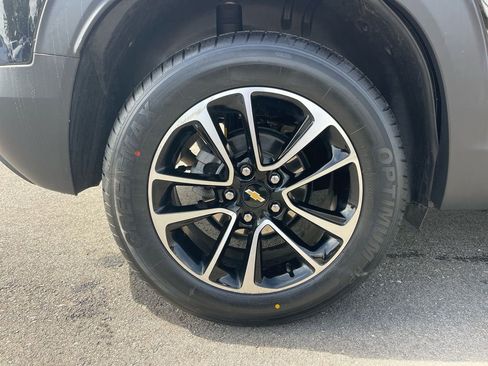 Used 2024 Chevrolet TrailBlazer LT w/ Convenience Package image 32