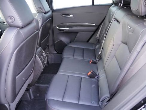 Used 2023 Cadillac XT4 Sport w/ LPO, Onyx Lite Package image 17