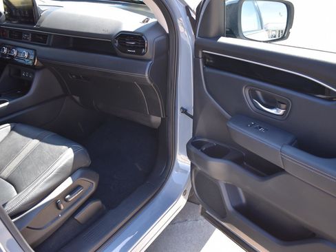 Used 2023 Honda Pilot Touring image 17