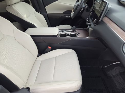 Used 2025 Lexus RX 350 Premium Plus w/ Convenience Package image 14