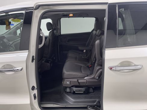 Used 2018 Honda Odyssey Elite image 13