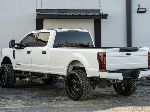 Used 2021 Ford F250 XLT AWD/4WD image 8