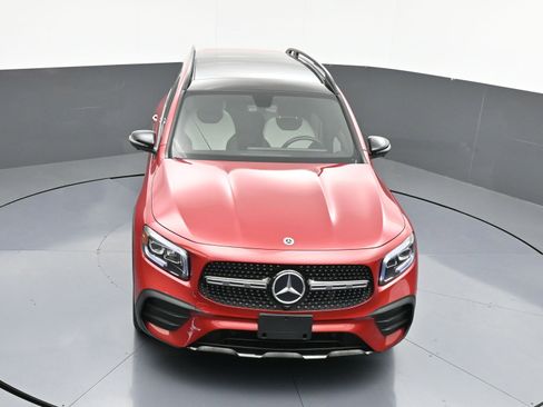 Used 2023 Mercedes-Benz GLB 250 image 25