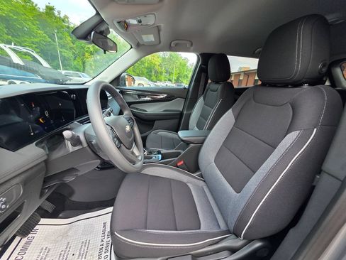 New 2026 Chevrolet TrailBlazer LS w/ LS Convenience Package FWD image 14