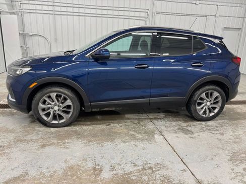 Used 2023 Buick Encore GX Essence w/ Experience Buick Package FWD image 2