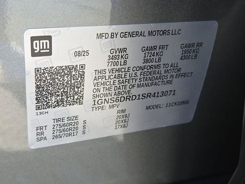 New 2025 Chevrolet Suburban Z71 w/ Z71 Off-Road Package image 35