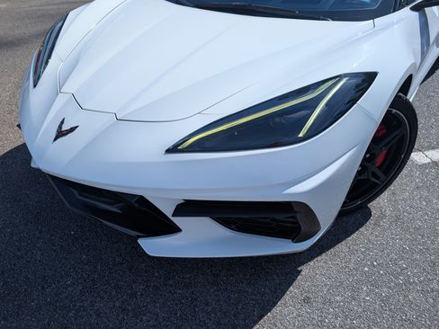 Used 2023 Chevrolet Corvette Stingray Premium Conv w/ Z51 Performance Package RWD image 14