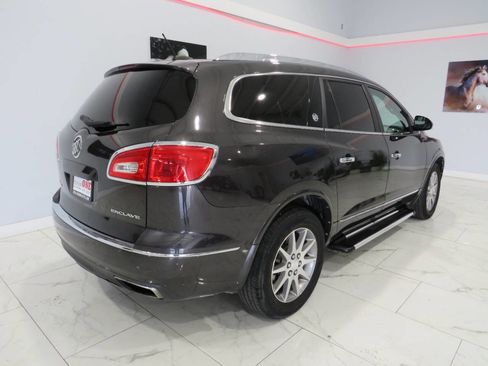 Used 2017 Buick Enclave Convenience w/ Trailering Package FWD image 3
