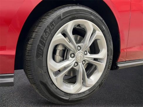 New 2025 Honda Accord LX image 10