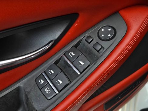 Used 2013 BMW M5 RWD image 13
