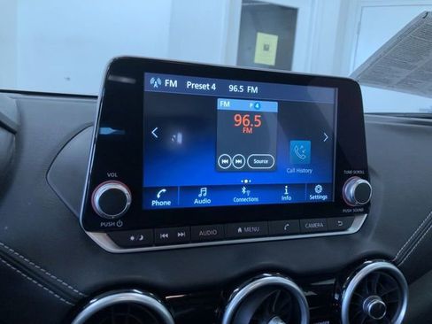 Used 2024 Nissan Sentra SV image 29