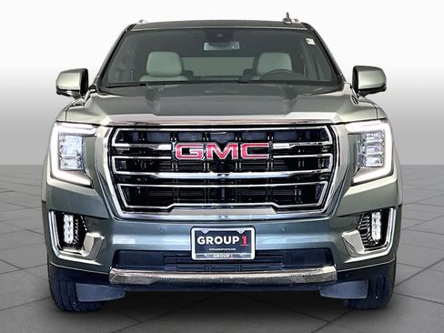 Used 2023 GMC Yukon SLT w/ SLT Luxury Package RWD image 3