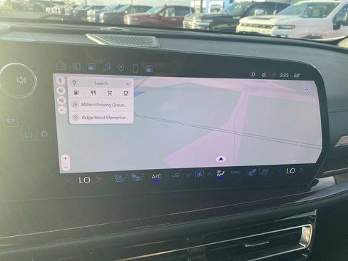 Used 2024 Chevrolet Traverse RS w/ LPO, Floor Liner Package image 23