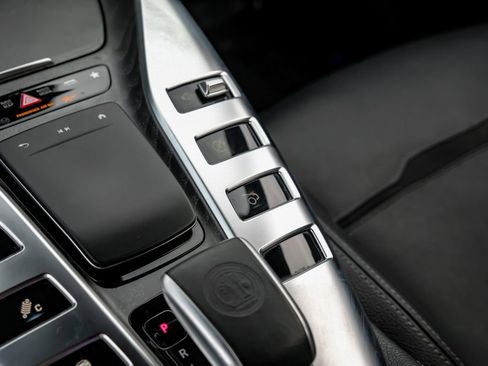 Used 2021 Mercedes-Benz AMG GT 53 image 28