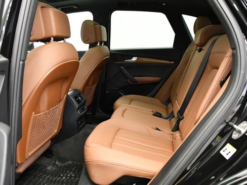 Certified 2023 Audi Q5 2.0T Premium w/ Convenience Package image 42