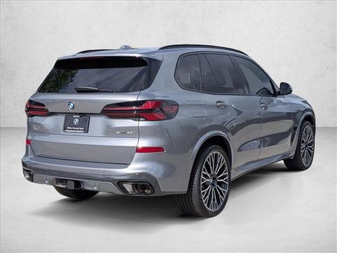 Used 2026 BMW X5 sDrive40i w/ M Sport Package RWD image 2