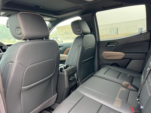 New 2026 GMC Canyon Denali AWD/4WD image 44