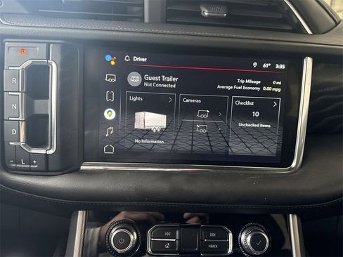 Certified 2022 GMC Yukon XL Denali w/ Denali Ultimate Package image 13