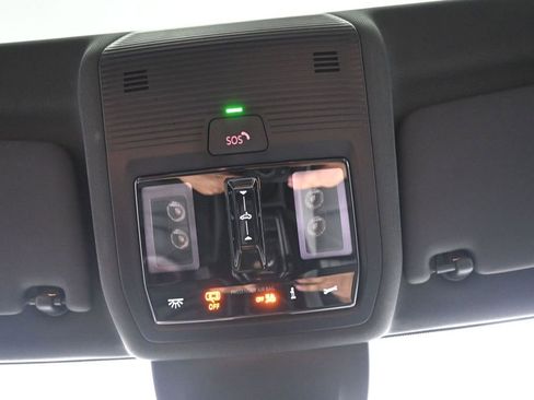 Used 2024 Volkswagen GTI SE w/ SE Leather Seats Package image 10