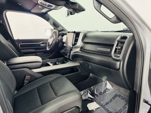Used 2025 RAM 1500 Big Horn AWD/4WD image 32