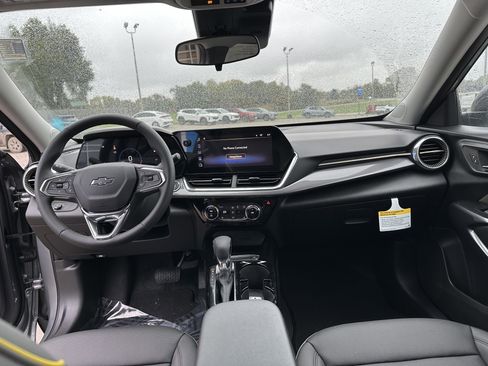 New 2025 Chevrolet Trax ACTIV w/ Driver Confidence Package image 24