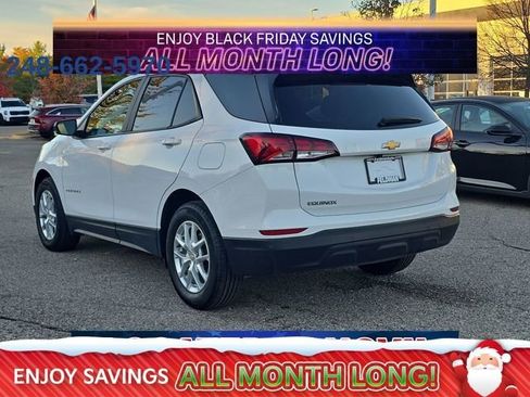 Used 2024 Chevrolet Equinox LS w/ LS Convenience Package image 3