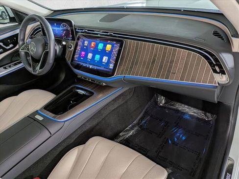 Certified 2025 Mercedes-Benz E 350 Sedan image 22