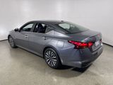 Used 2024 Nissan Altima 2.5 SV image 5