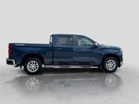 Used 2020 Chevrolet Silverado 1500 LT w/ LT Value Package AWD/4WD image 7