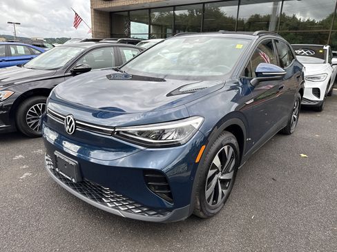 Used 2023 Volkswagen ID.4 Pro image 4