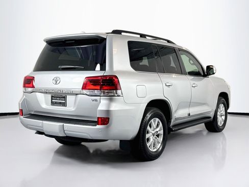 Used 2019 Toyota Land Cruiser w/ Carpet Mat Package AWD/4WD image 9