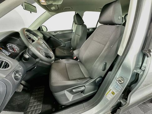 Used 2017 Volkswagen Tiguan Limited AWD/4WD image 20