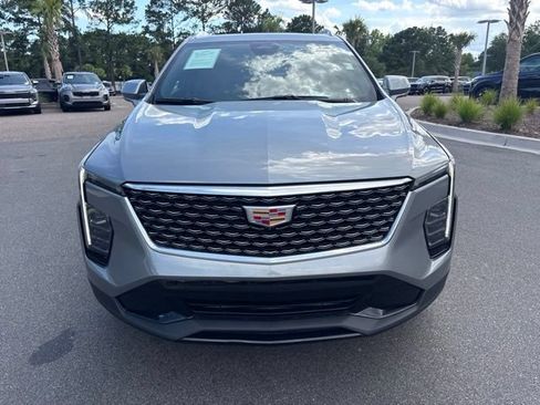 Used 2024 Cadillac XT4 Premium Luxury w/ Active Safety Package FWD image 2