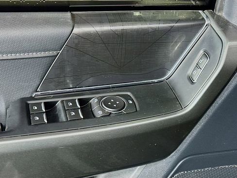 Used 2022 Ford F150 XLT w/ Equipment Group 302A High image 17